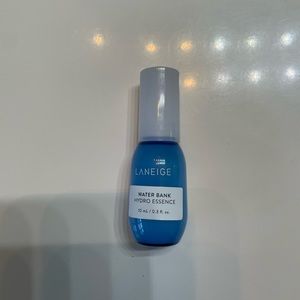 NWT Travel Size LANEIGE Water Bank Hydro Essence